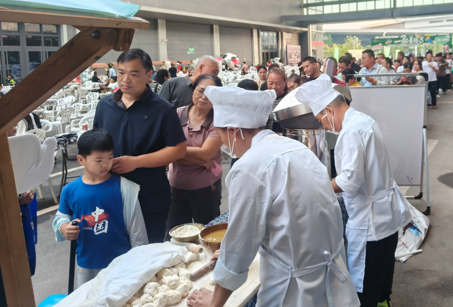 “饼”承千年 香飘“