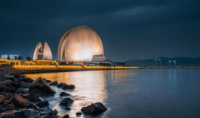 命悬一线：老炮敬狠角